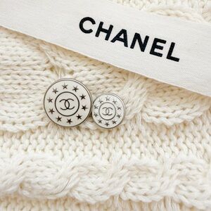 Chanel Ivory Enamel Star CC Logo Buttons